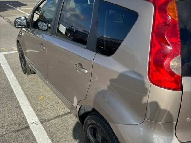 Коричневий Ніссан 110, об'ємом двигуна 1.5 л та пробігом 234 тис. км за 4960 $, фото 3 на Automoto.ua