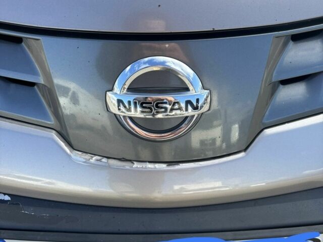 Коричневий Ніссан 110, об'ємом двигуна 1.5 л та пробігом 234 тис. км за 4960 $, фото 1 на Automoto.ua