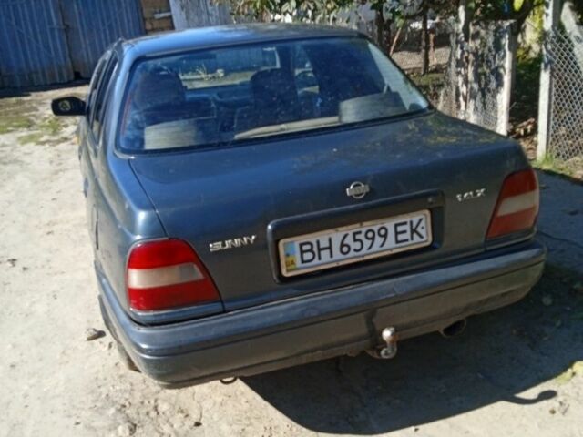 Сірий Ніссан 110, об'ємом двигуна 1 л та пробігом 40 тис. км за 650 $, фото 1 на Automoto.ua