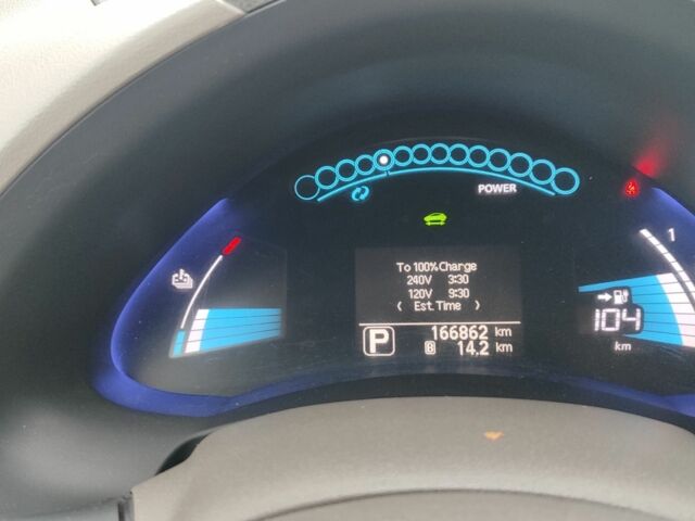 Серый Ниссан 110, объемом двигателя 0 л и пробегом 125 тыс. км за 4600 $, фото 6 на Automoto.ua