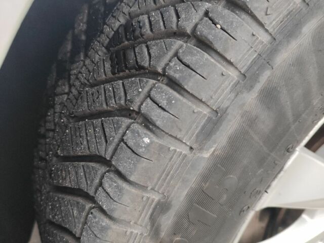 Серый Ниссан 110, объемом двигателя 0 л и пробегом 125 тыс. км за 4600 $, фото 5 на Automoto.ua