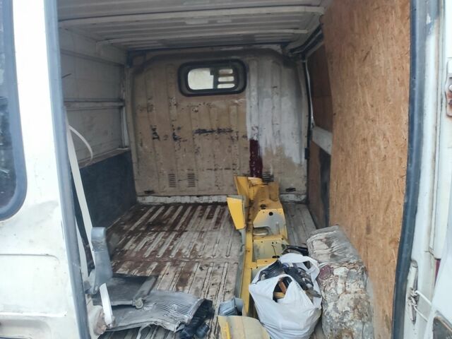 Білий Ніссан 180 СX, об'ємом двигуна 1.9 л та пробігом 200 тис. км за 1850 $, фото 5 на Automoto.ua