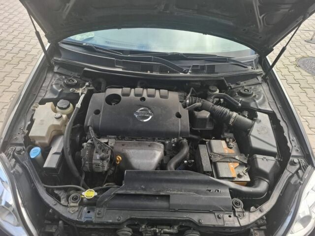 Черный Ниссан 200 СХ, объемом двигателя 2 л и пробегом 267 тыс. км за 5300 $, фото 9 на Automoto.ua