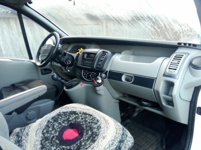 Белый Ниссан 240SX, объемом двигателя 2.5 л и пробегом 319 тыс. км за 7300 $, фото 8 на Automoto.ua