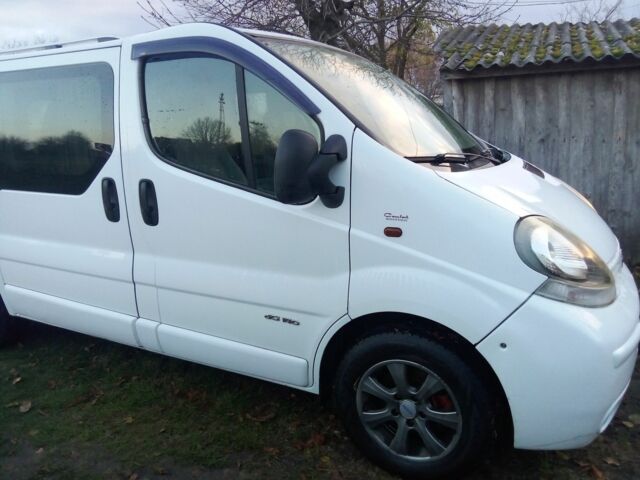 Белый Ниссан 240SX, объемом двигателя 2.5 л и пробегом 319 тыс. км за 7300 $, фото 2 на Automoto.ua