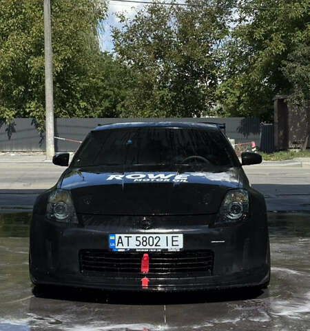Черный Ниссан 350З, объемом двигателя 3.5 л и пробегом 157 тыс. км за 15900 $, фото 3 на Automoto.ua