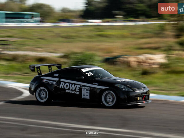 Черный Ниссан 350З, объемом двигателя 3.5 л и пробегом 157 тыс. км за 15900 $, фото 5 на Automoto.ua