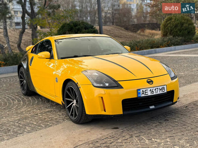 Желтый Ниссан 350З, объемом двигателя 3.5 л и пробегом 115 тыс. км за 12900 $, фото 15 на Automoto.ua