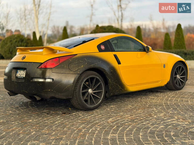 Желтый Ниссан 350З, объемом двигателя 3.5 л и пробегом 115 тыс. км за 12900 $, фото 13 на Automoto.ua