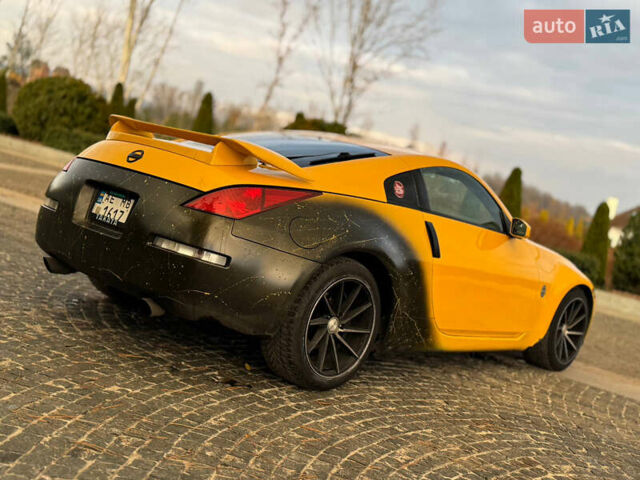 Желтый Ниссан 350З, объемом двигателя 3.5 л и пробегом 115 тыс. км за 12900 $, фото 12 на Automoto.ua