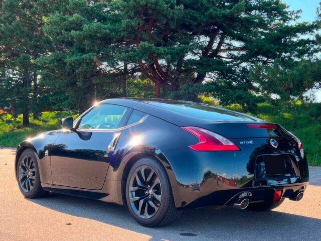 Чорний Ніссан 370 З, об'ємом двигуна 3.7 л та пробігом 49 тис. км за 24000 $, фото 7 на Automoto.ua