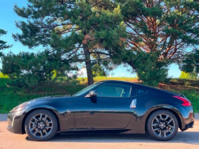 Чорний Ніссан 370 З, об'ємом двигуна 3.7 л та пробігом 49 тис. км за 24000 $, фото 3 на Automoto.ua