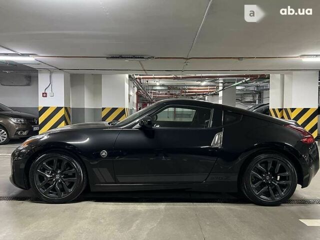 Ниссан 370 З, объемом двигателя 3.7 л и пробегом 8 тыс. км за 15700 $, фото 6 на Automoto.ua