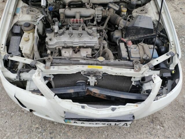 Белый Ниссан Альмера Классик, объемом двигателя 1.6 л и пробегом 190 тыс. км за 3000 $, фото 4 на Automoto.ua