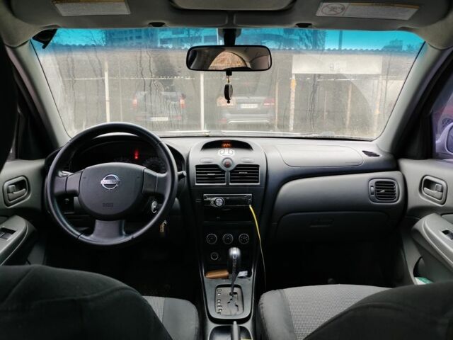 Белый Ниссан Альмера Классик, объемом двигателя 1.6 л и пробегом 190 тыс. км за 3000 $, фото 1 на Automoto.ua