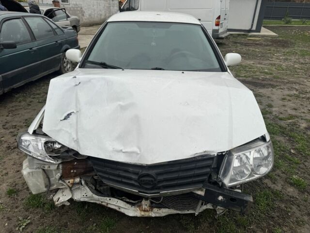 Білий Ніссан Альмера Класік, об'ємом двигуна 1.6 л та пробігом 325 тис. км за 1650 $, фото 1 на Automoto.ua