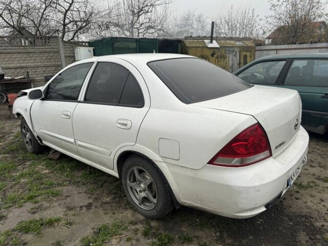 Білий Ніссан Альмера Класік, об'ємом двигуна 1.6 л та пробігом 325 тис. км за 1650 $, фото 3 на Automoto.ua