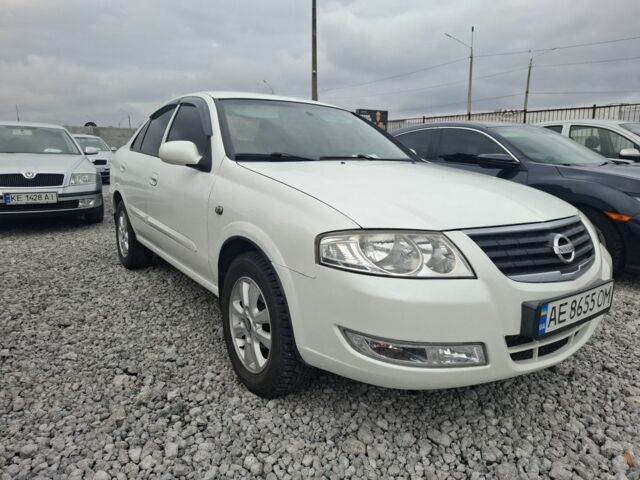 Білий Ніссан Альмера Класік, об'ємом двигуна 1.6 л та пробігом 237 тис. км за 4700 $, фото 1 на Automoto.ua