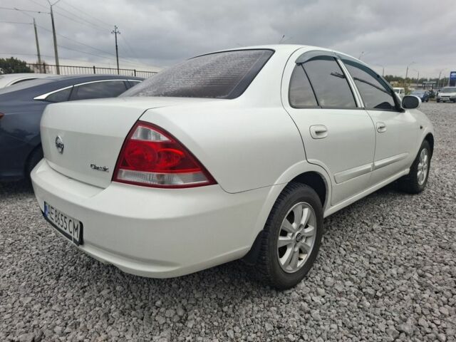 Білий Ніссан Альмера Класік, об'ємом двигуна 1.6 л та пробігом 237 тис. км за 4700 $, фото 2 на Automoto.ua