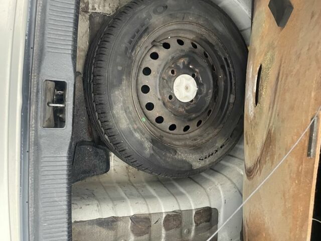 Бежевый Ниссан Альмера Классик, объемом двигателя 1.6 л и пробегом 261 тыс. км за 3900 $, фото 18 на Automoto.ua