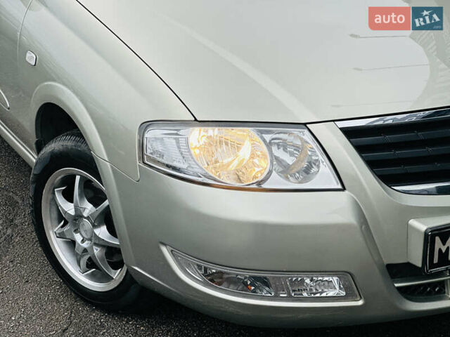 Бежевий Ніссан Альмера Класік, об'ємом двигуна 1.6 л та пробігом 61 тис. км за 6499 $, фото 11 на Automoto.ua