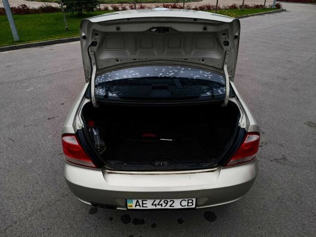 Бежевый Ниссан Альмера Классик, объемом двигателя 1.6 л и пробегом 300 тыс. км за 4100 $, фото 14 на Automoto.ua