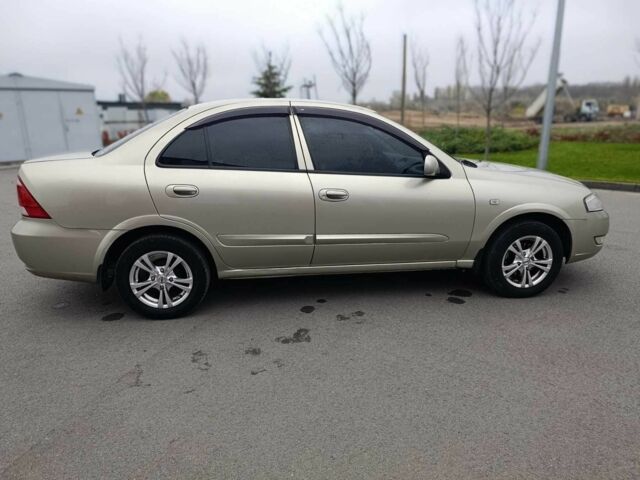 Бежевый Ниссан Альмера Классик, объемом двигателя 1.6 л и пробегом 300 тыс. км за 4100 $, фото 5 на Automoto.ua