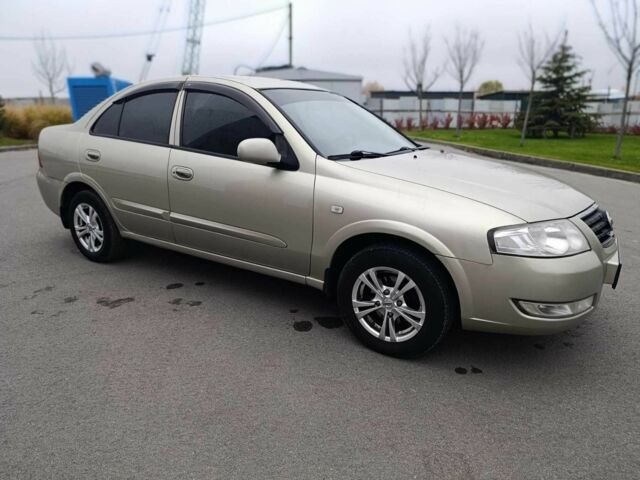 Бежевый Ниссан Альмера Классик, объемом двигателя 1.6 л и пробегом 300 тыс. км за 4100 $, фото 6 на Automoto.ua