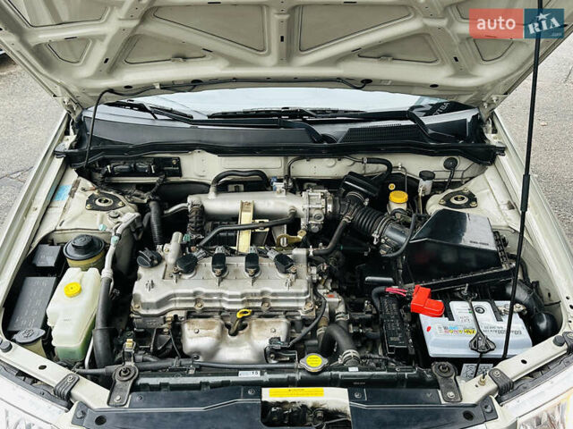 Бежевий Ніссан Альмера Класік, об'ємом двигуна 1.6 л та пробігом 61 тис. км за 6499 $, фото 35 на Automoto.ua