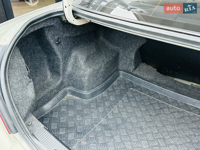 Бежевий Ніссан Альмера Класік, об'ємом двигуна 1.6 л та пробігом 61 тис. км за 6499 $, фото 39 на Automoto.ua