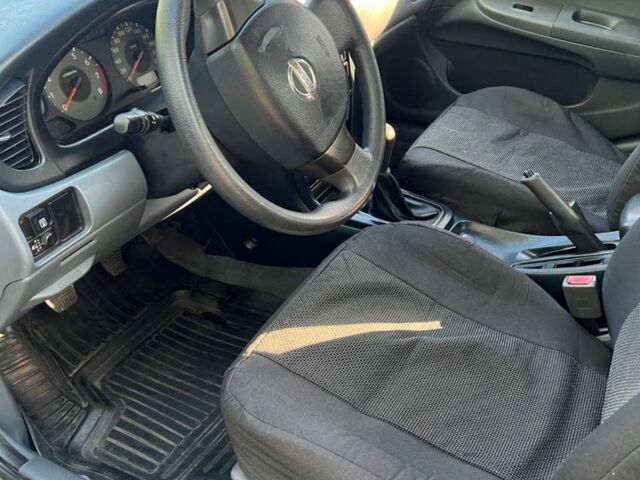 Бежевый Ниссан Альмера Классик, объемом двигателя 1.6 л и пробегом 226 тыс. км за 2400 $, фото 3 на Automoto.ua