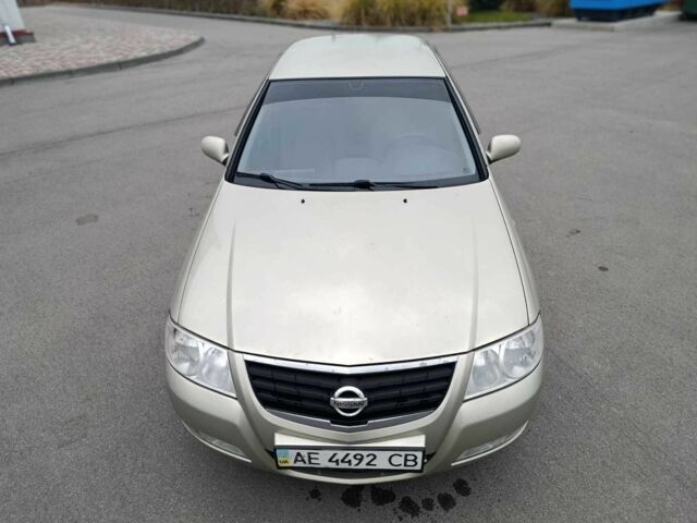 Бежевый Ниссан Альмера Классик, объемом двигателя 1.6 л и пробегом 300 тыс. км за 4100 $, фото 4 на Automoto.ua