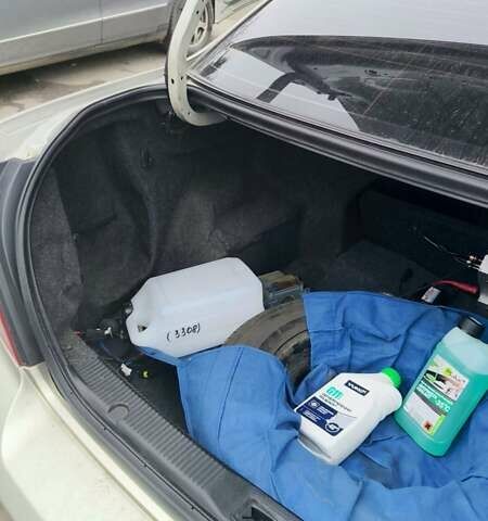 Бежевий Ніссан Альмера Класік, об'ємом двигуна 1.6 л та пробігом 199 тис. км за 1700 $, фото 15 на Automoto.ua