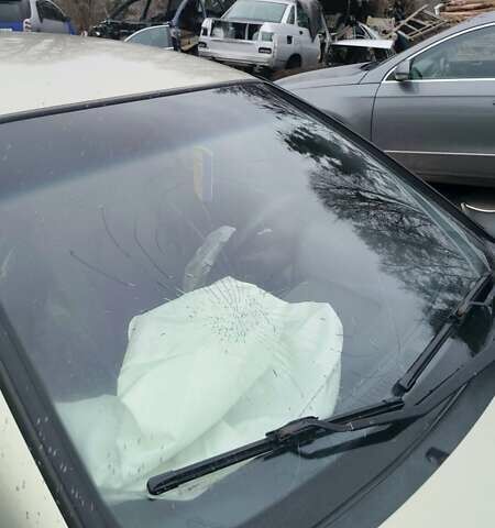 Бежевий Ніссан Альмера Класік, об'ємом двигуна 1.6 л та пробігом 199 тис. км за 1700 $, фото 11 на Automoto.ua