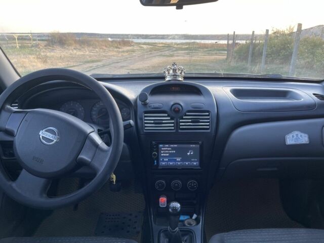 Бежевый Ниссан Альмера Классик, объемом двигателя 1.6 л и пробегом 180 тыс. км за 5300 $, фото 5 на Automoto.ua