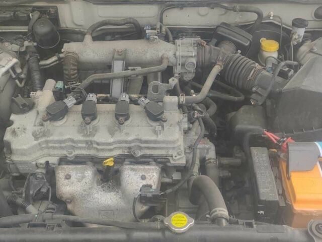 Бежевый Ниссан Альмера Классик, объемом двигателя 1.6 л и пробегом 182 тыс. км за 4000 $, фото 9 на Automoto.ua