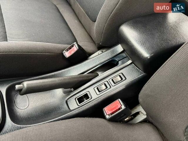 Бежевий Ніссан Альмера Класік, об'ємом двигуна 1.6 л та пробігом 140 тис. км за 6500 $, фото 23 на Automoto.ua