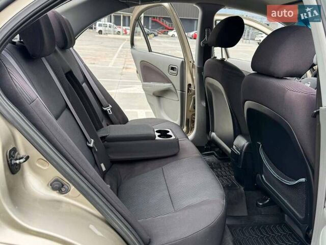 Бежевий Ніссан Альмера Класік, об'ємом двигуна 1.6 л та пробігом 140 тис. км за 6500 $, фото 19 на Automoto.ua