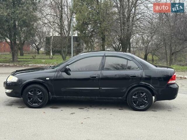 Чорний Ніссан Альмера Класік, об'ємом двигуна 1.6 л та пробігом 245 тис. км за 4600 $, фото 5 на Automoto.ua