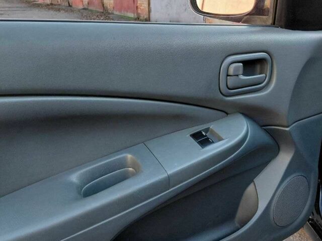 Чорний Ніссан Альмера Класік, об'ємом двигуна 1.6 л та пробігом 210 тис. км за 4600 $, фото 10 на Automoto.ua