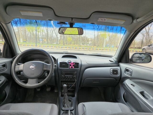 Черный Ниссан Альмера Классик, объемом двигателя 1.6 л и пробегом 362 тыс. км за 4100 $, фото 7 на Automoto.ua