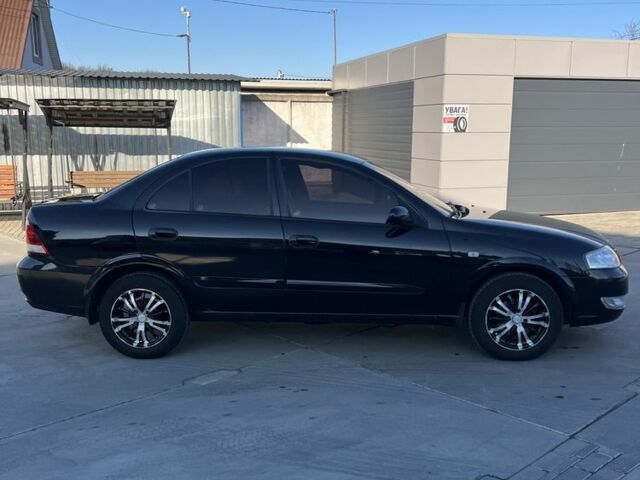 Черный Ниссан Альмера Классик, объемом двигателя 1.6 л и пробегом 250 тыс. км за 4800 $, фото 6 на Automoto.ua