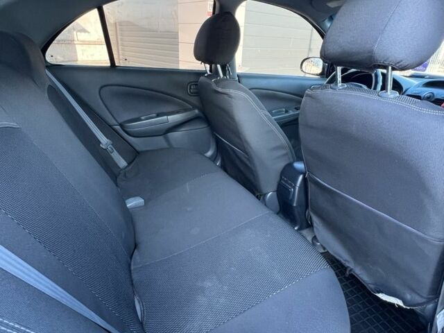 Черный Ниссан Альмера Классик, объемом двигателя 1.6 л и пробегом 250 тыс. км за 4800 $, фото 20 на Automoto.ua