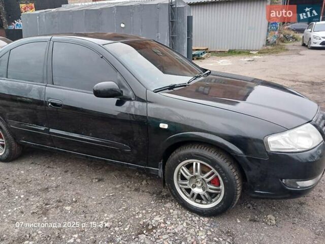 Черный Ниссан Альмера Классик, объемом двигателя 1.6 л и пробегом 182 тыс. км за 3600 $, фото 5 на Automoto.ua