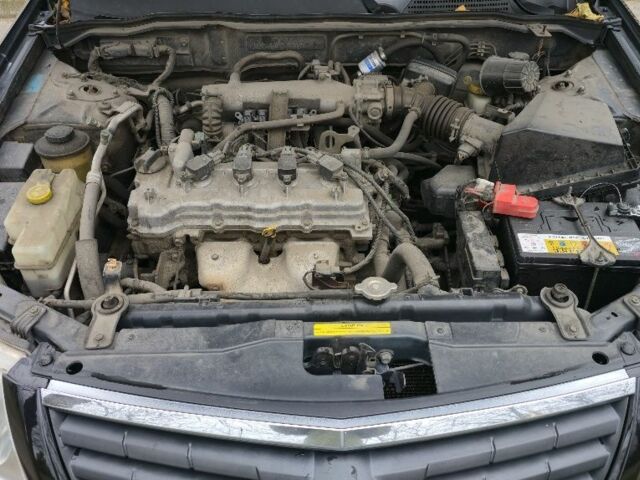 Черный Ниссан Альмера Классик, объемом двигателя 1.6 л и пробегом 333 тыс. км за 5000 $, фото 6 на Automoto.ua