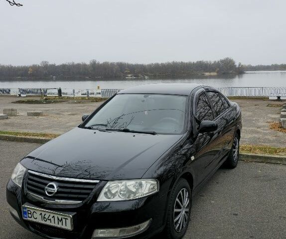 Черный Ниссан Альмера Классик, объемом двигателя 1.6 л и пробегом 333 тыс. км за 5000 $, фото 2 на Automoto.ua