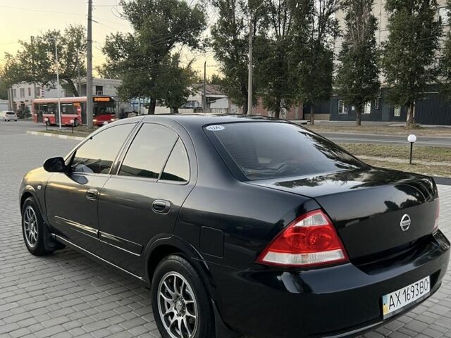 Черный Ниссан Альмера Классик, объемом двигателя 1.6 л и пробегом 230 тыс. км за 3400 $, фото 3 на Automoto.ua