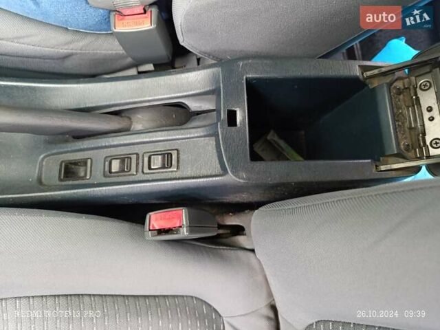 Ниссан Альмера Классик, объемом двигателя 1.6 л и пробегом 185 тыс. км за 6500 $, фото 10 на Automoto.ua