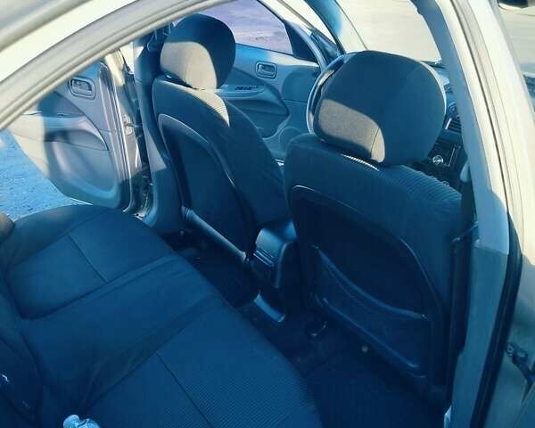 Ниссан Альмера Классик, объемом двигателя 1.6 л и пробегом 320 тыс. км за 4500 $, фото 6 на Automoto.ua