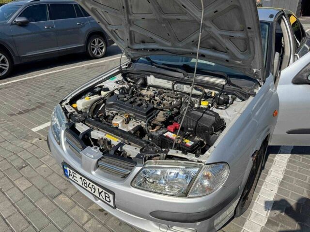 Сірий Ніссан Альмера Класік, об'ємом двигуна 1.8 л та пробігом 136 тис. км за 4000 $, фото 13 на Automoto.ua